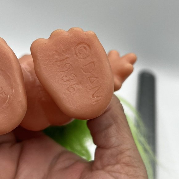 Vintage 1986 Vinyl DAM Troll Doll Green Hair - Picture 5 of 6